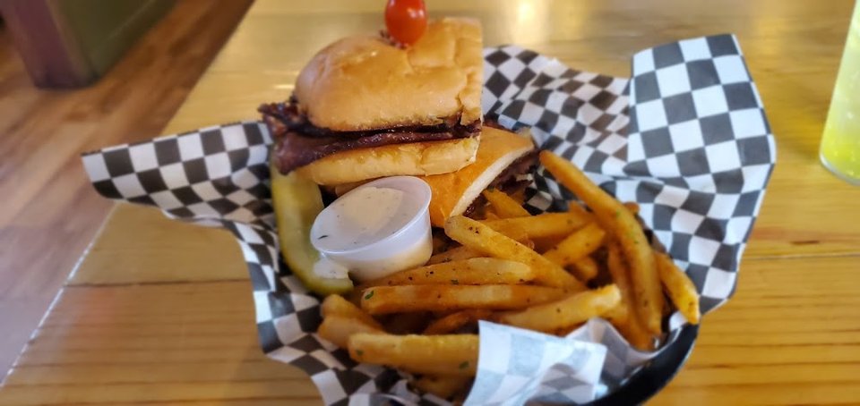 Tri Tip Sandwich